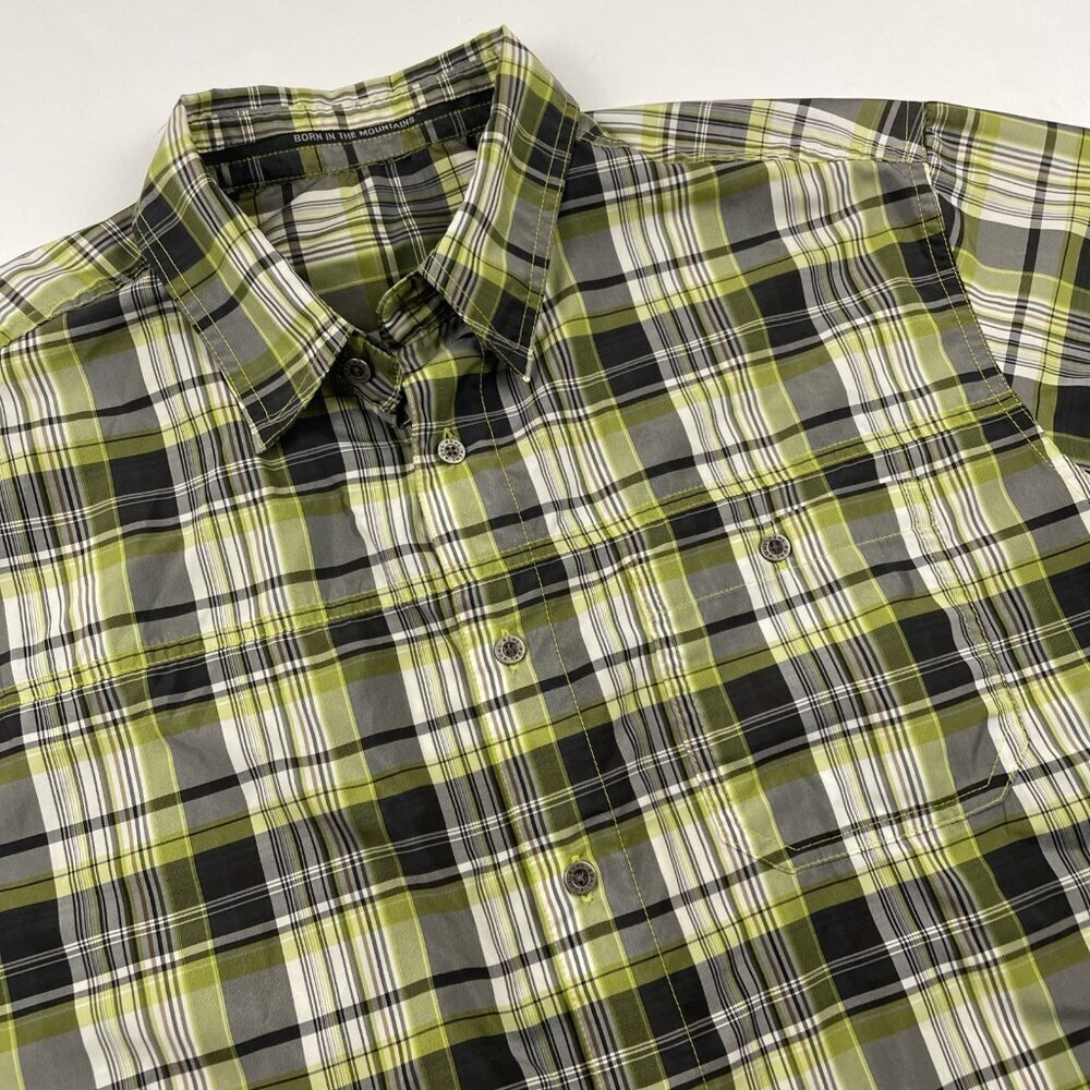 Kuhl Button Up Shirt Men’s Large Short Sleeve Hiking Fishing Gray Plaid Poly